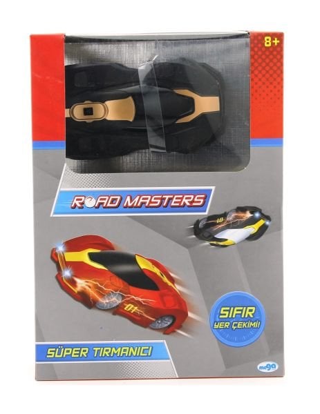 Duvarda Yürüyen Araba