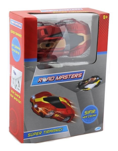 Duvarda Yürüyen Araba