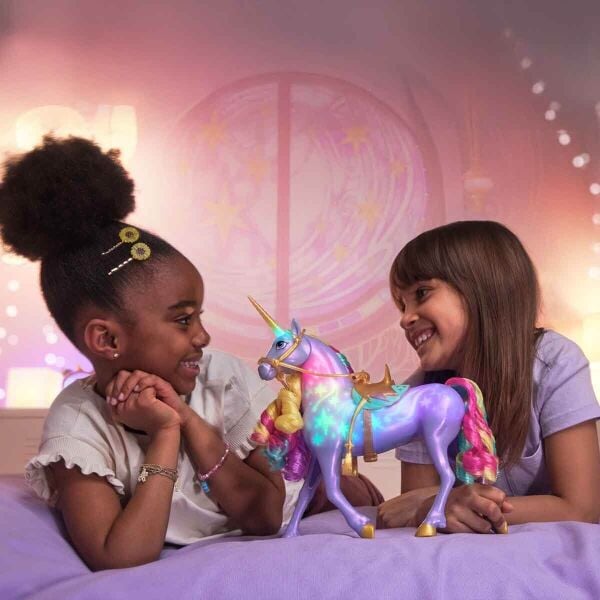 Unicorn Academy Sesli ve Işıklı Unicorn Wildstar 28 cm.