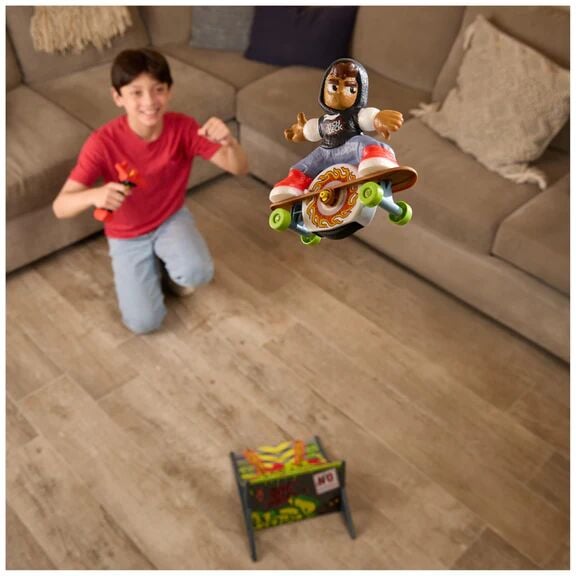 Tech Deck Shred N’ Blast Rampalı Parmak Kaykay Seti